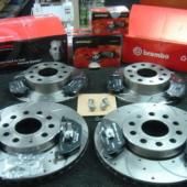 тормозные диски с колодками