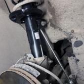 новые амортизаторы на Пассате Б6