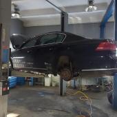 Замена задних тормозных дисков на Пассат Б7