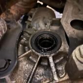 Замена сальника привода АКПП Фольксваген