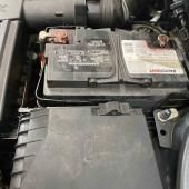 Замена аккумулятора Фольксваген