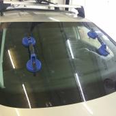 установка нового лобового стекла Фольксваген Гольф