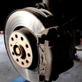 Замена тормозных колодок Фольксваген Таос