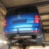 Фольксваген Туран в процессе замен рычагов подвески