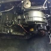 Замена моторчика печки Фольксваген Джетта