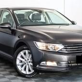 Фольксваген Пассат в автотехцентре после замены датчика коленвала