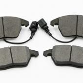 Новый комплект тормозных колодок