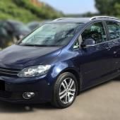 Фольксваген Гольф Плюс после заправки кондиционера в автотехцентре