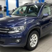 Фольксваген Тигуан после замены масла в автомастерской