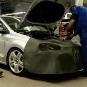 Фольксваген Поло на ремонте