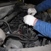 проверка уровня масла на Тигуане