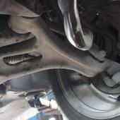 нижний рычаг Туарега