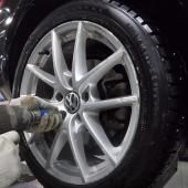 снимаем колеса