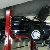 Фольксваген на подъемнике