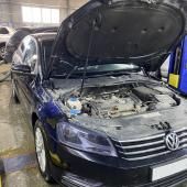 Подготовка Фольксвагена к замене датчика положения распредвала