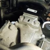 Замена опоры двигателя Фольксваген