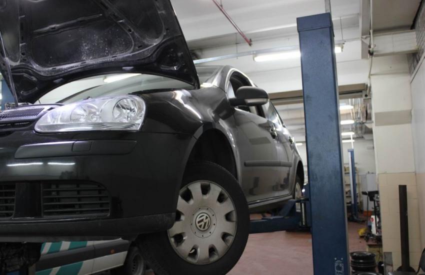 Гольф на подъемнике