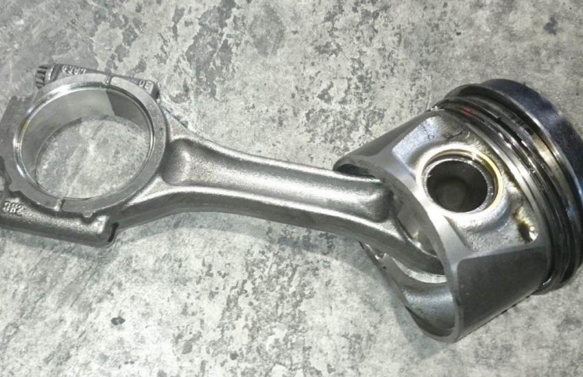 поршень дизеля