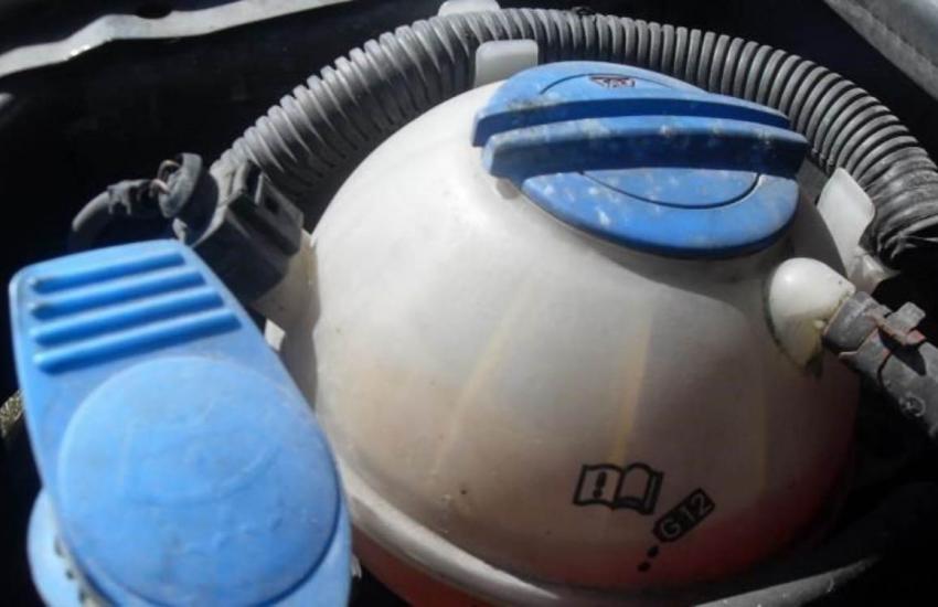 расширительный бачок