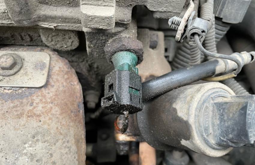 Замена датчика давления масла Фольксваген