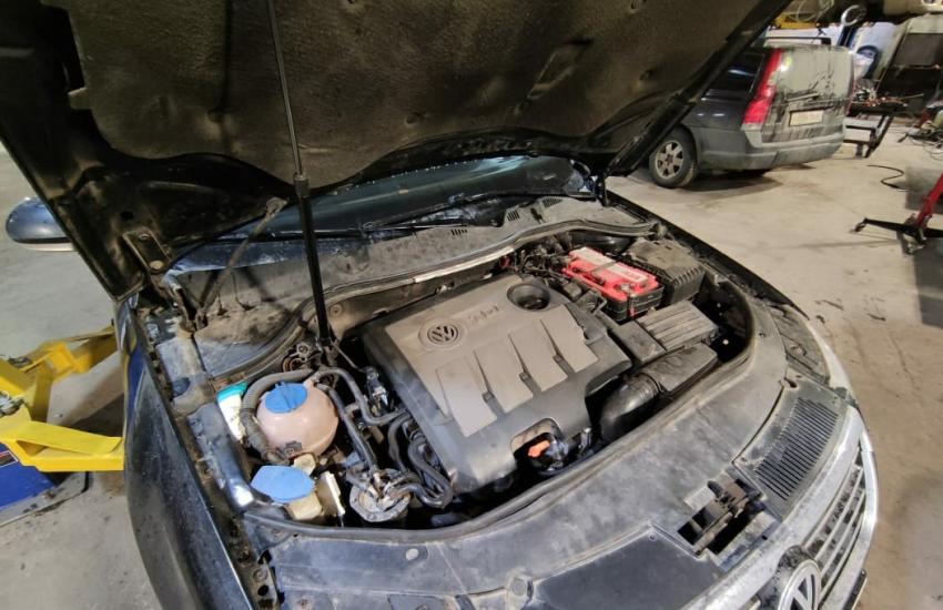 Подготовка к замене датчика коленвала