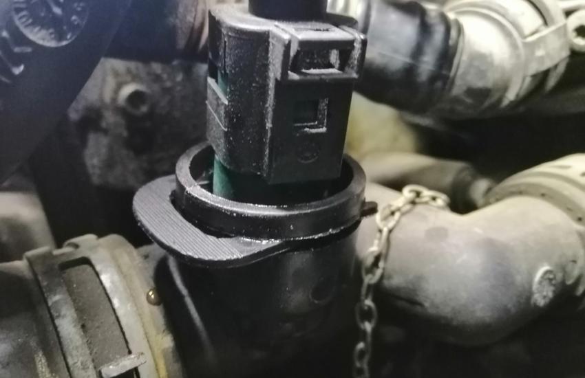 Замена датчика охлаждающей жидкости Фольксваген