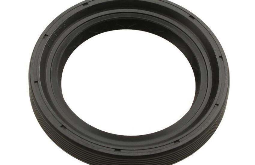 Новый передний сальник коленчатого вала