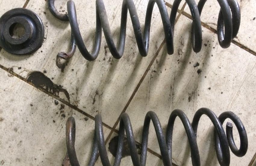 Поврежденные пружины