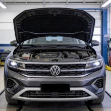 Volkswagen Talagon в автосервисе на обслуживании