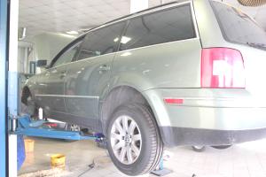 Фольксваген Пассат б5 в автомастерской